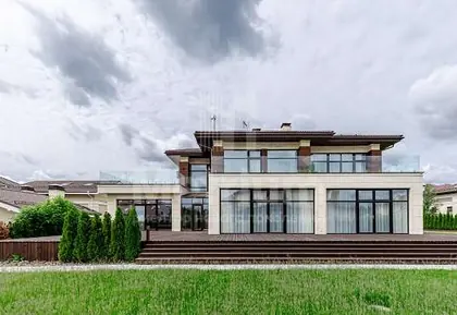 Метриум: Дом ID 10198, Миллениум Парк · 730 м²