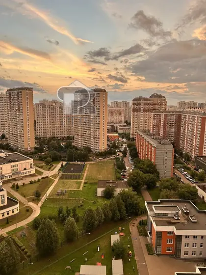 ОГРК-Центр: 3-комнатная квартира · 77 м²
