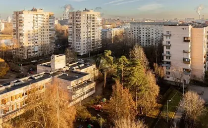 Lange&Smith: 1-комн. · 76,9 м² · 7/9 эт. · Политехническая