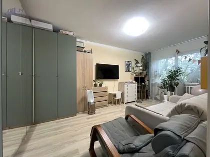 Ленстроймонолит: 1-комн. · 32 м² · 2/9 эт. · Пионерская
