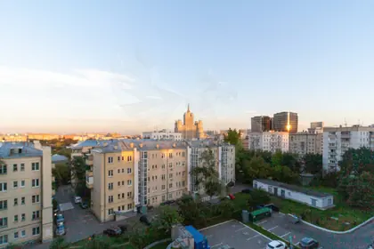 Акрополь: 1-комн. · 40 м² · 7/9 эт. · Краснопресненская