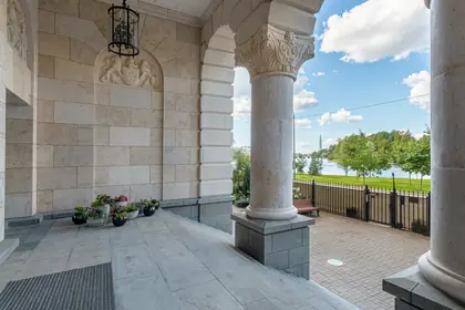VipFlat: 3-комн. · 172,2 м² · 3/7 эт. · Крестовский остров