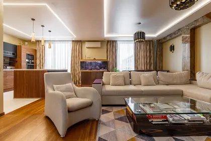 VipFlat: 3-комн. · 189 м² · 10/12 эт. · Новочеркасская