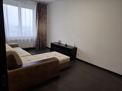 Инь-Ян: 1-комн. · 38 м² · 6/18 эт. · Комендантский проспект