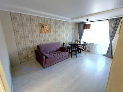 Домлайт: 3-комн. · 59,4 м² · 3/5 эт. · Алабинская