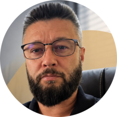 Каратуев Андрей Николаевич