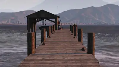 Причал с навесом на Аламо-Си в GTA 5