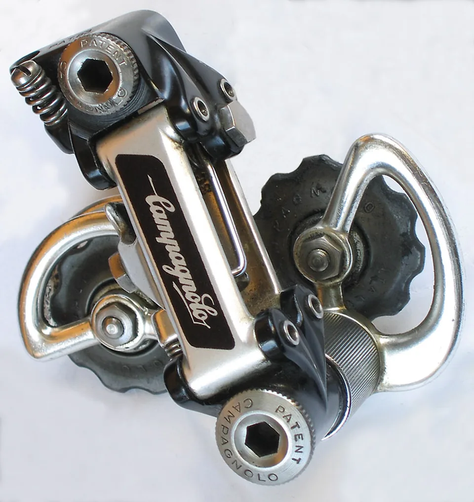 Задний переключатель Campagnolo