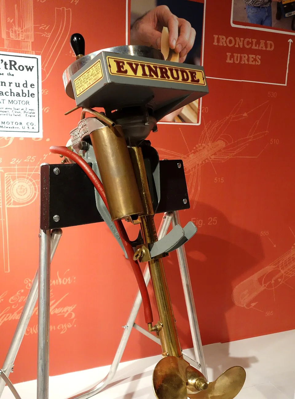 Подвесной мотор Evinrude 1909 года