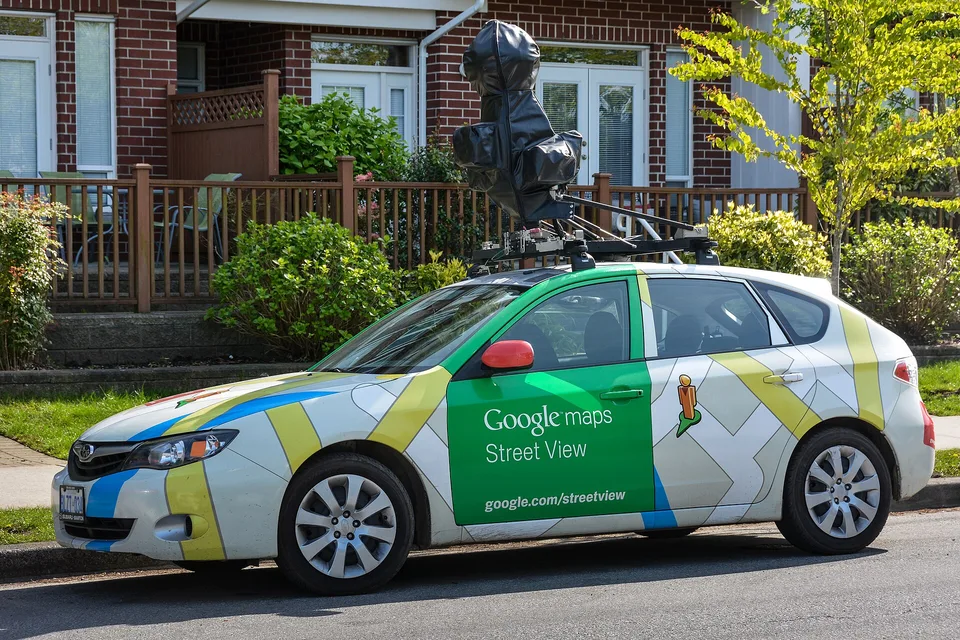 Автомобиль Google Street View