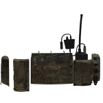 спереди
