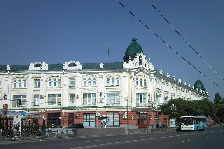 Главный корпус: Омский медицинский университет