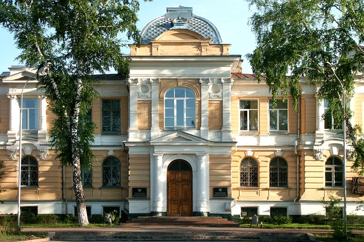 Главный корпус: Сибирский медицинский университет