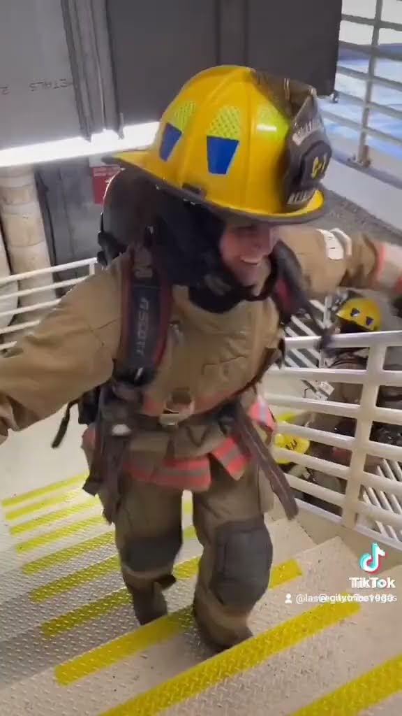 #lasvegastrip #stratosphere #stratz #firefighters #lasvegasfiredepartments