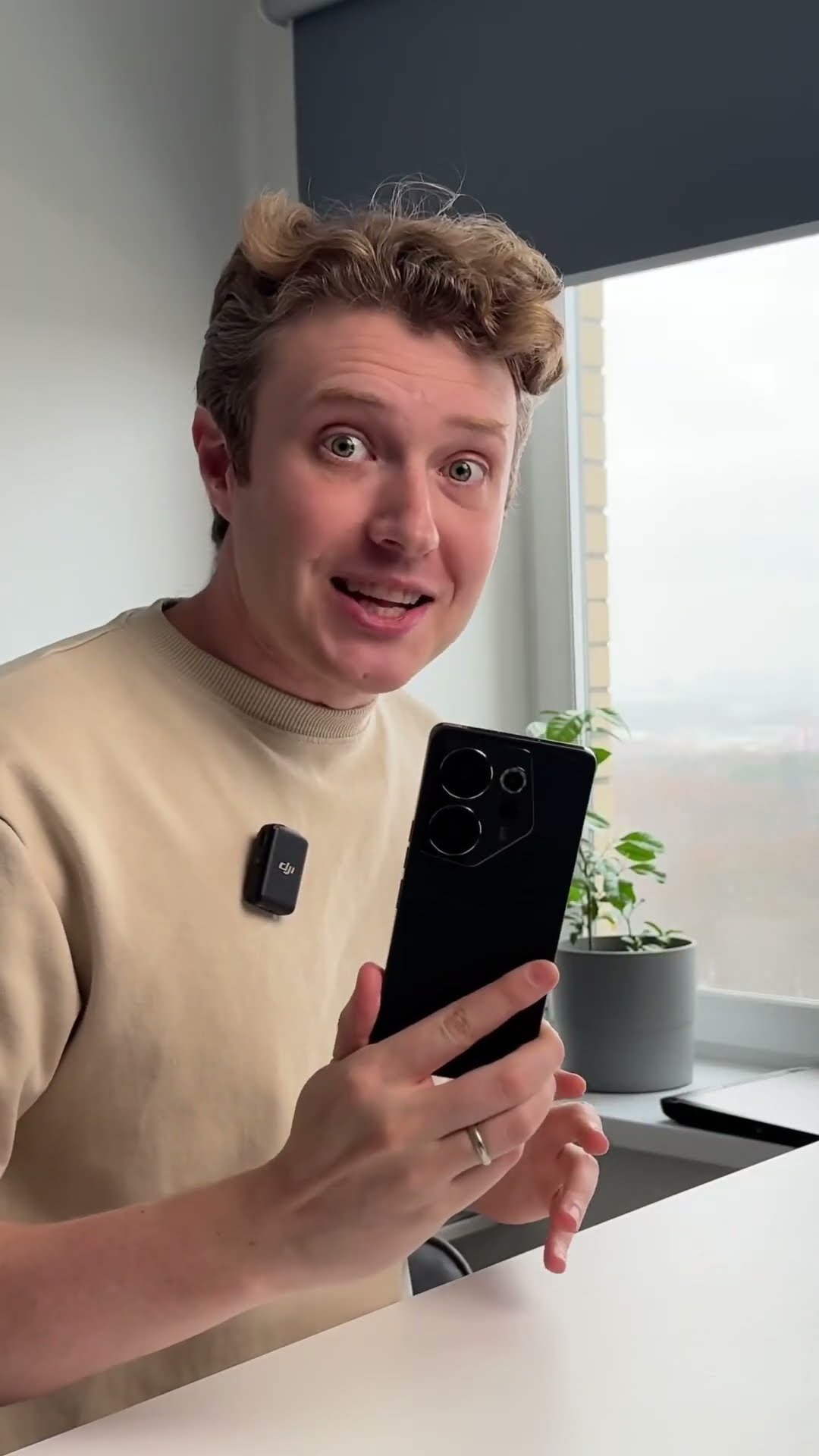 Лучший в среднем сегменте - TECNO CAMON 20 Premier 5G